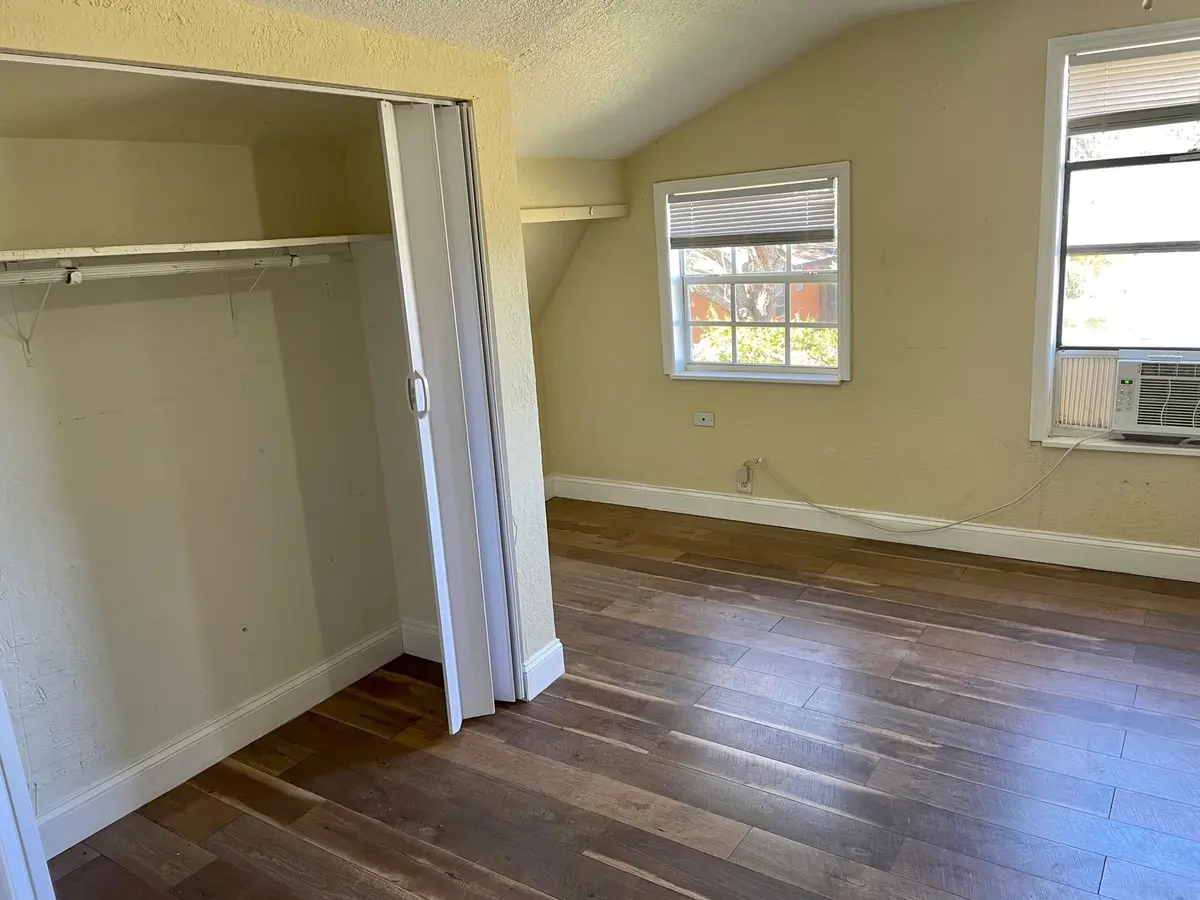 Photo 4 at 1521 N 59th Terrace, Hollywood