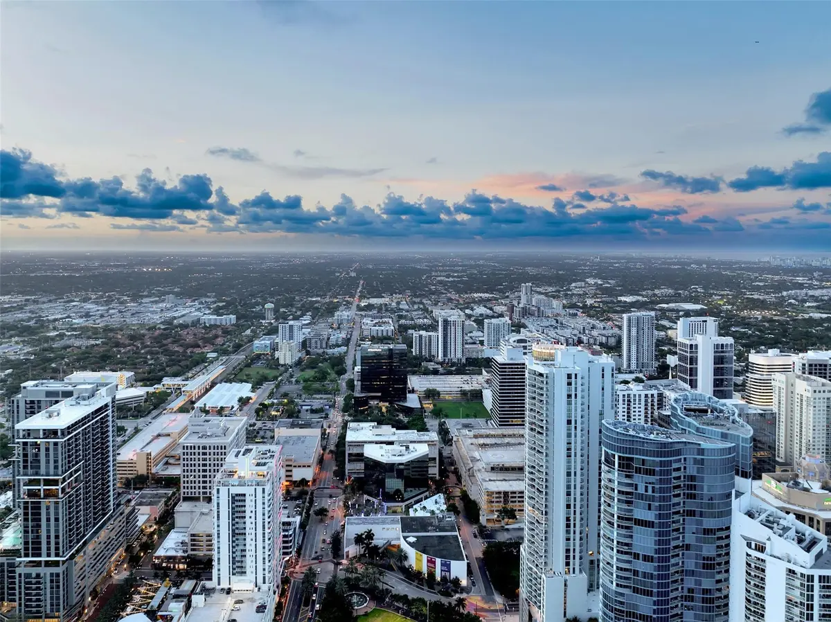 Photo 3 at 100 E Las Olas Boulevard 2303, Fort Lauderdale