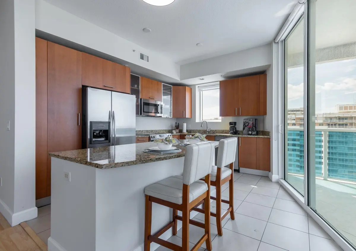 Photo 8 at 1945 S Ocean Drive 1706, Hallandale Beach