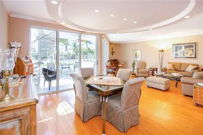 3100 NE 47th Court 12, Fort Lauderdale – sold