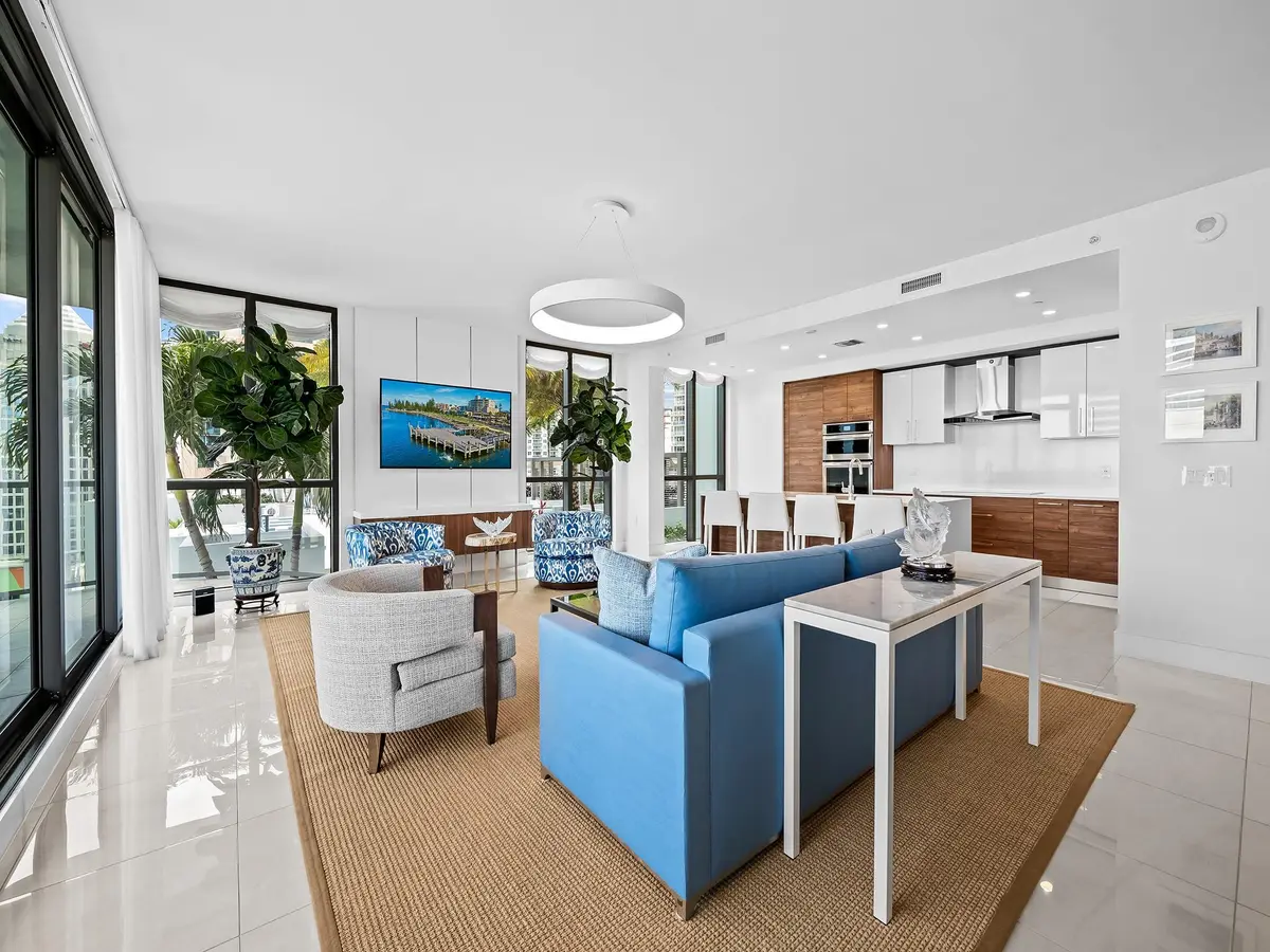 Photo 2 at 100 E Las Olas Boulevard 1701, Fort Lauderdale