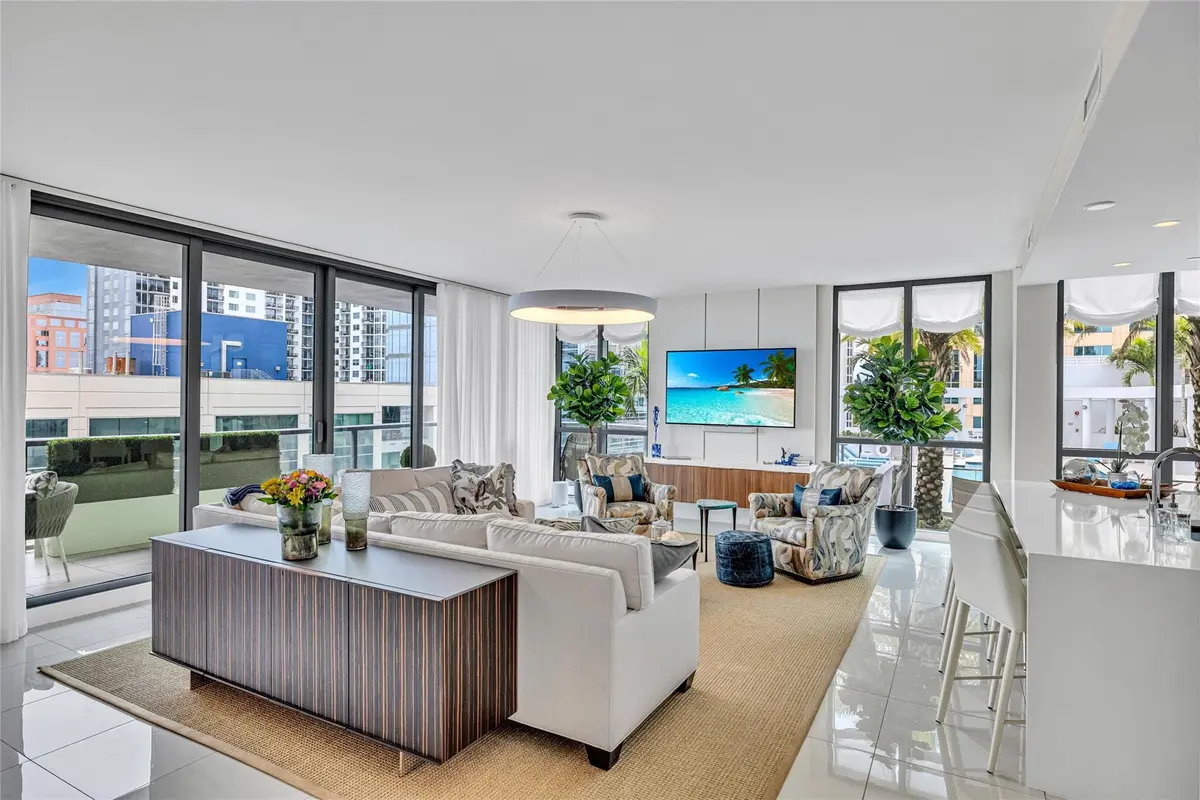 Photo 4 at 100 E Las Olas Boulevard 1701, Fort Lauderdale