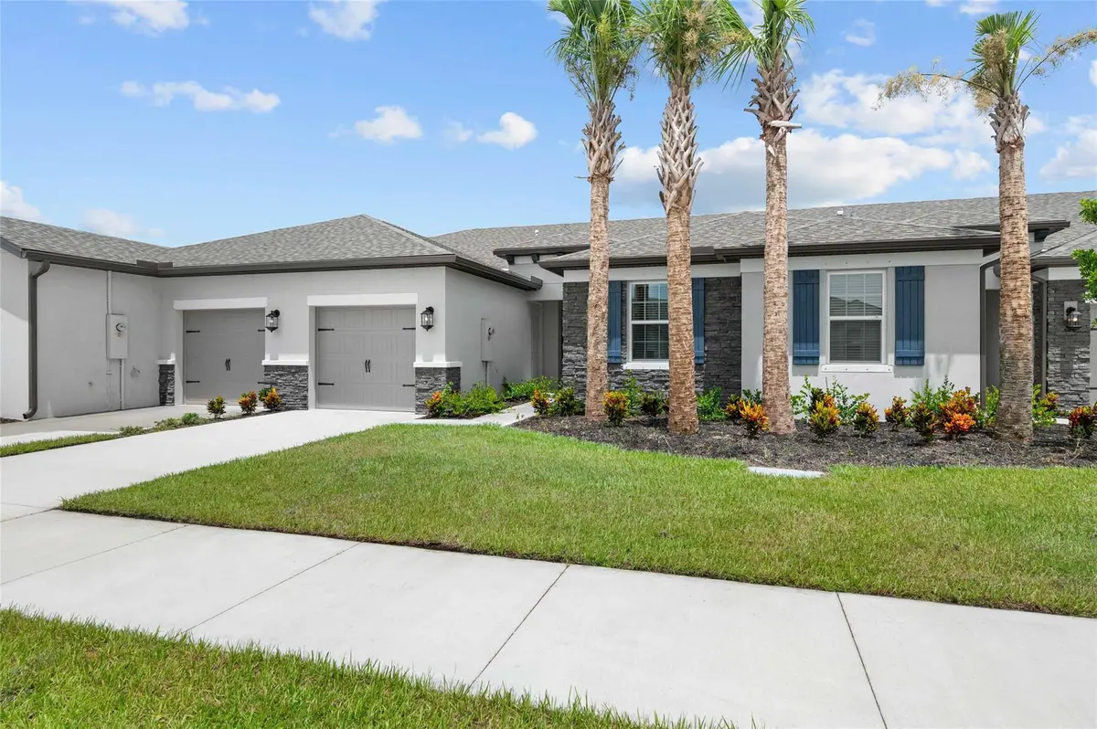 Photo 2 at 1816 Gaiety Way, Fort Pierce