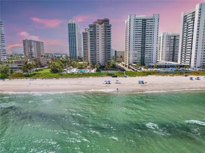 1912 S Ocean Drive 10B, Hallandale Beach – sold
