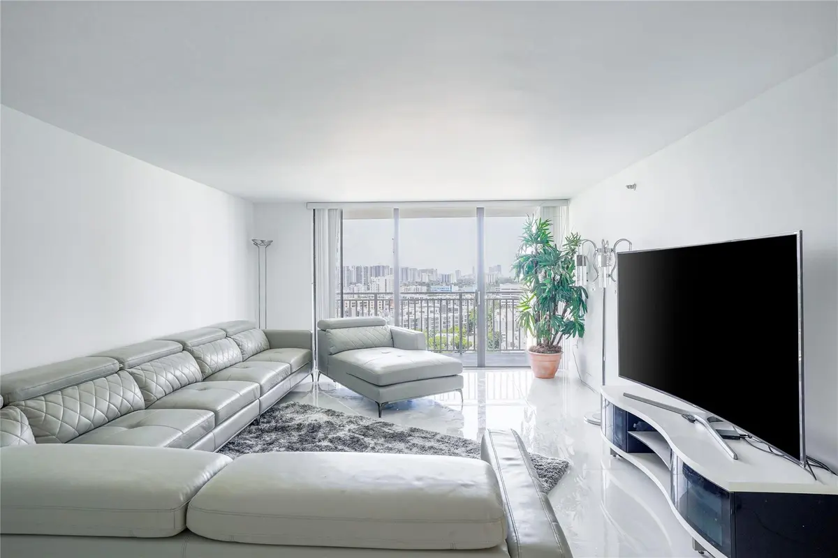 Photo 3 at 210  174 Street 1810, Sunny Isles Beach