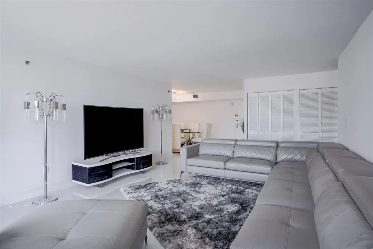 Photo 6 at 210  174 Street 1810, Sunny Isles Beach