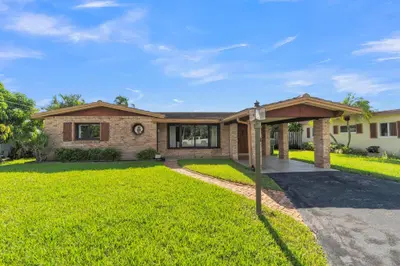 1774 NW 39th Place, Oakland Park – sold