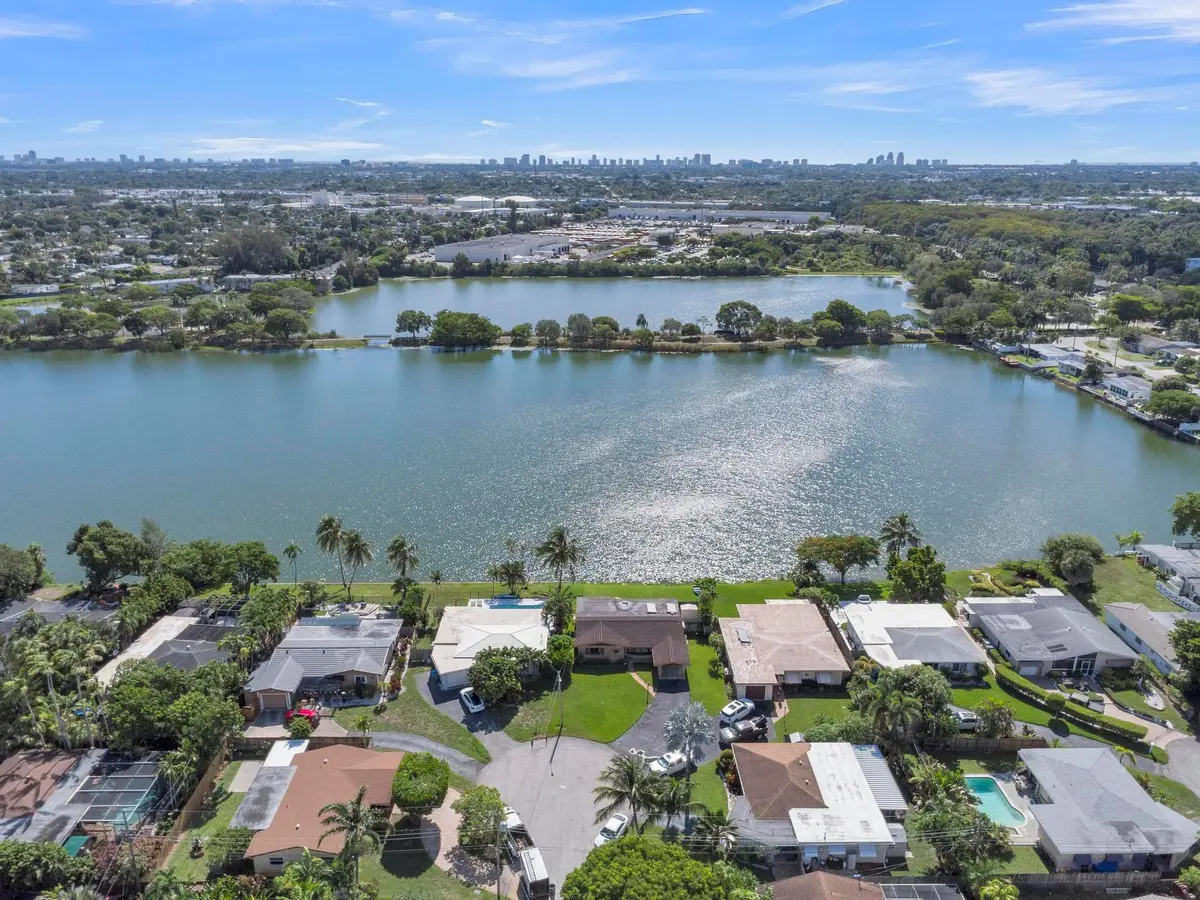 Photo 6 at 1774 NW 39th Place, Oakland Park