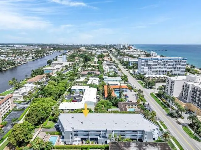 Photo 3 at 961 SE 20th Avenue 308, Deerfield Beach