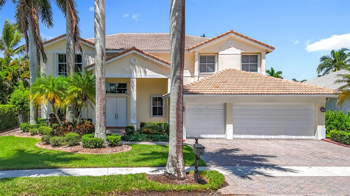 Photo 1 at 1673 VICTORIA POINTE Circle, Weston