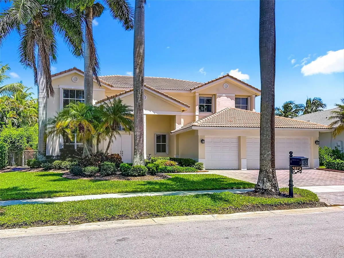Photo 6 at 1673 VICTORIA POINTE Circle, Weston