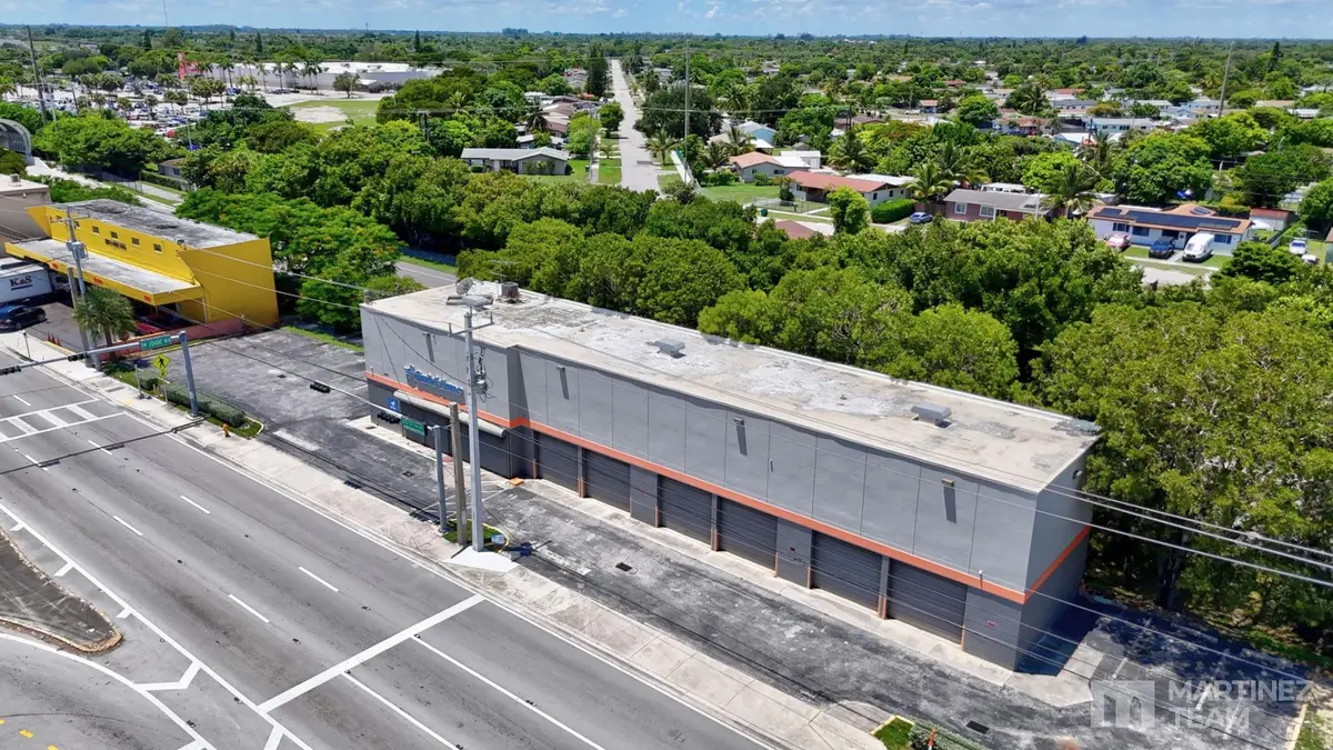 Photo 1 at 20390 S Dixie Highway, Cutler Bay