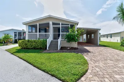 192 N Arbor Lane, Vero Beach – Mobile Home for sale