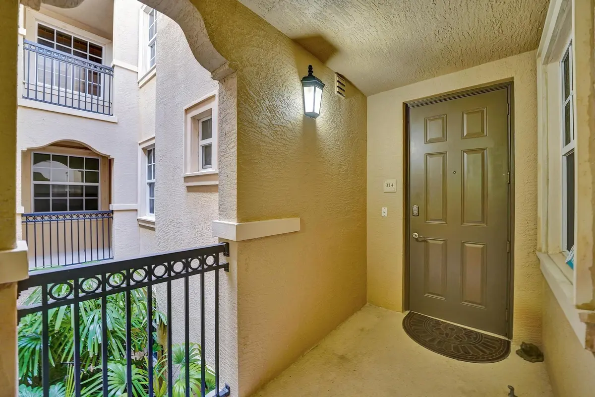 Photo 6 at 4445 El Mar Drive 2314, Lauderdale-By-The-Sea