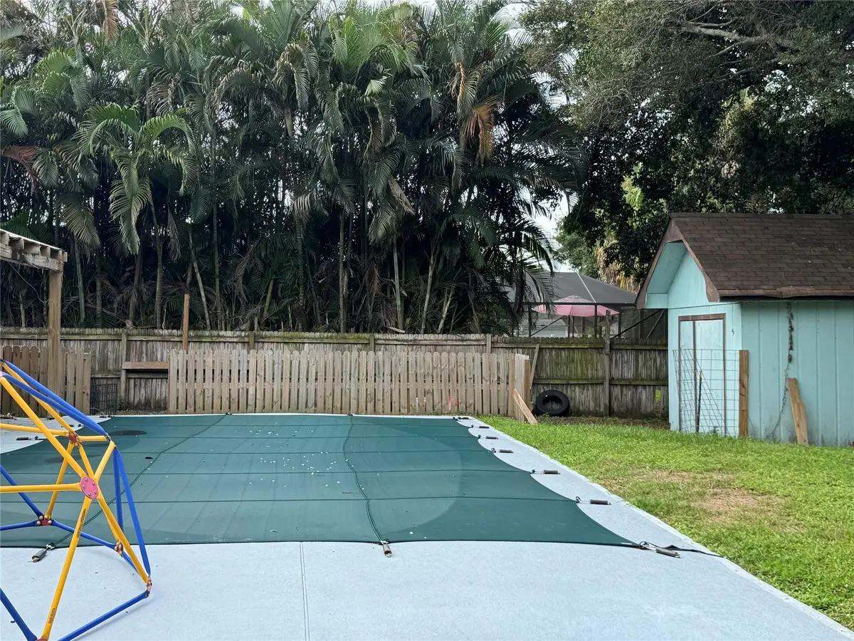 Photo 6 at 6101 Balsam Drive, Fort Pierce