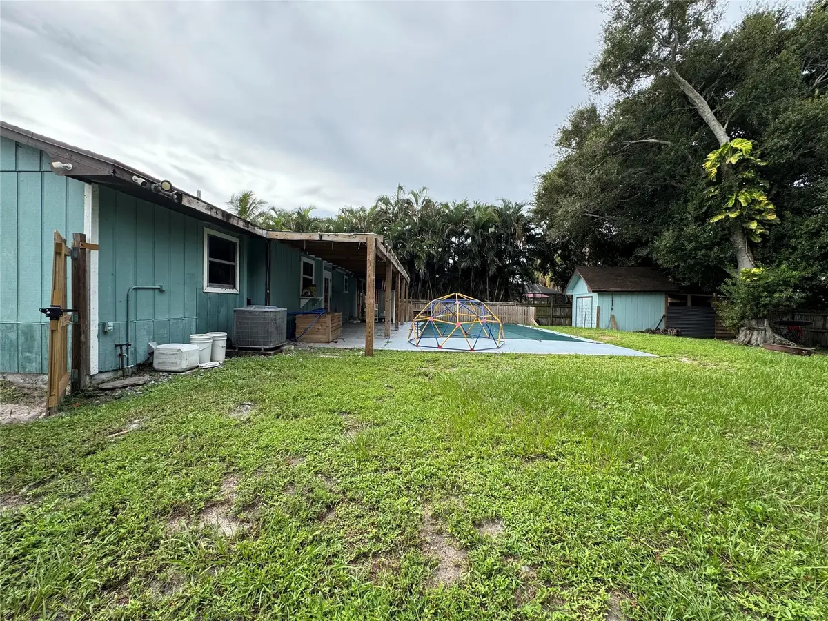 Photo 8 at 6101 Balsam Drive, Fort Pierce