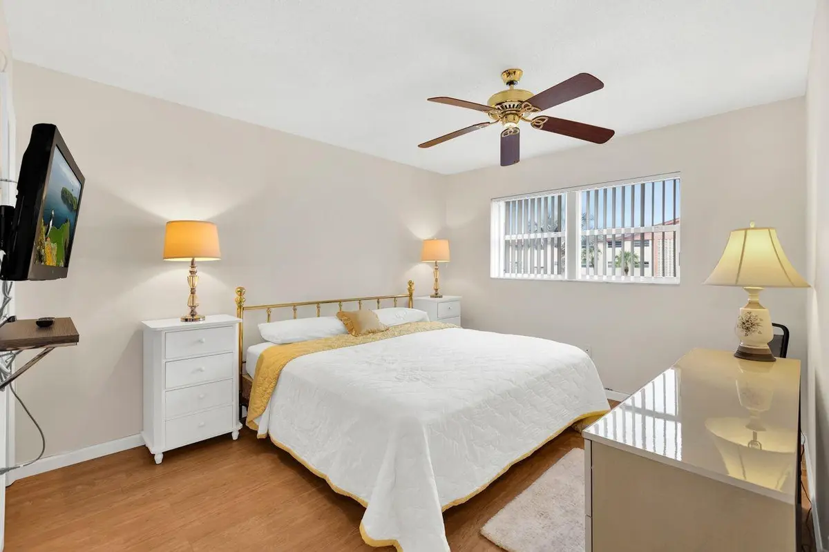 Photo 5 at 5300 Washington Street D206, Hollywood