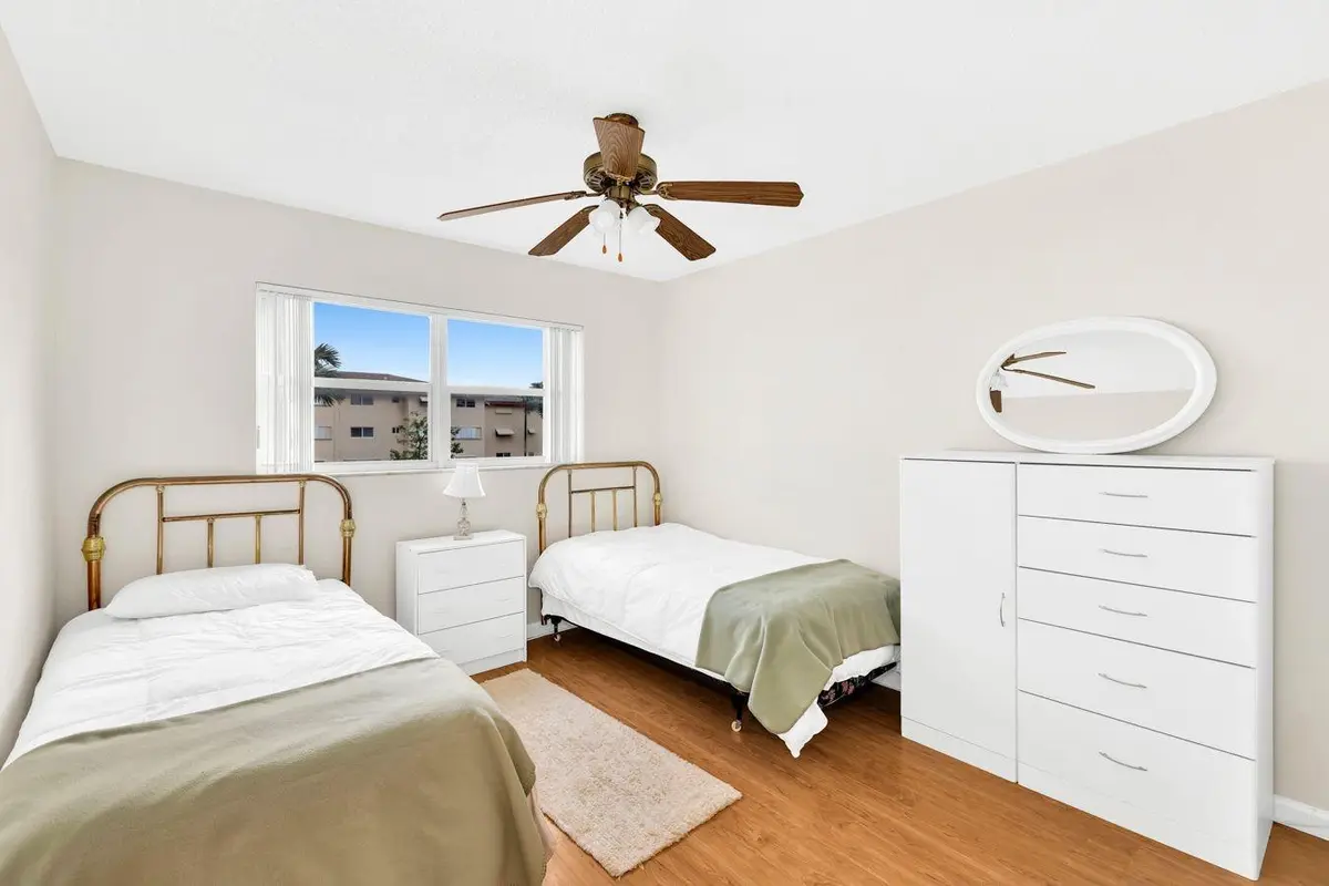 Photo 6 at 5300 Washington Street D206, Hollywood