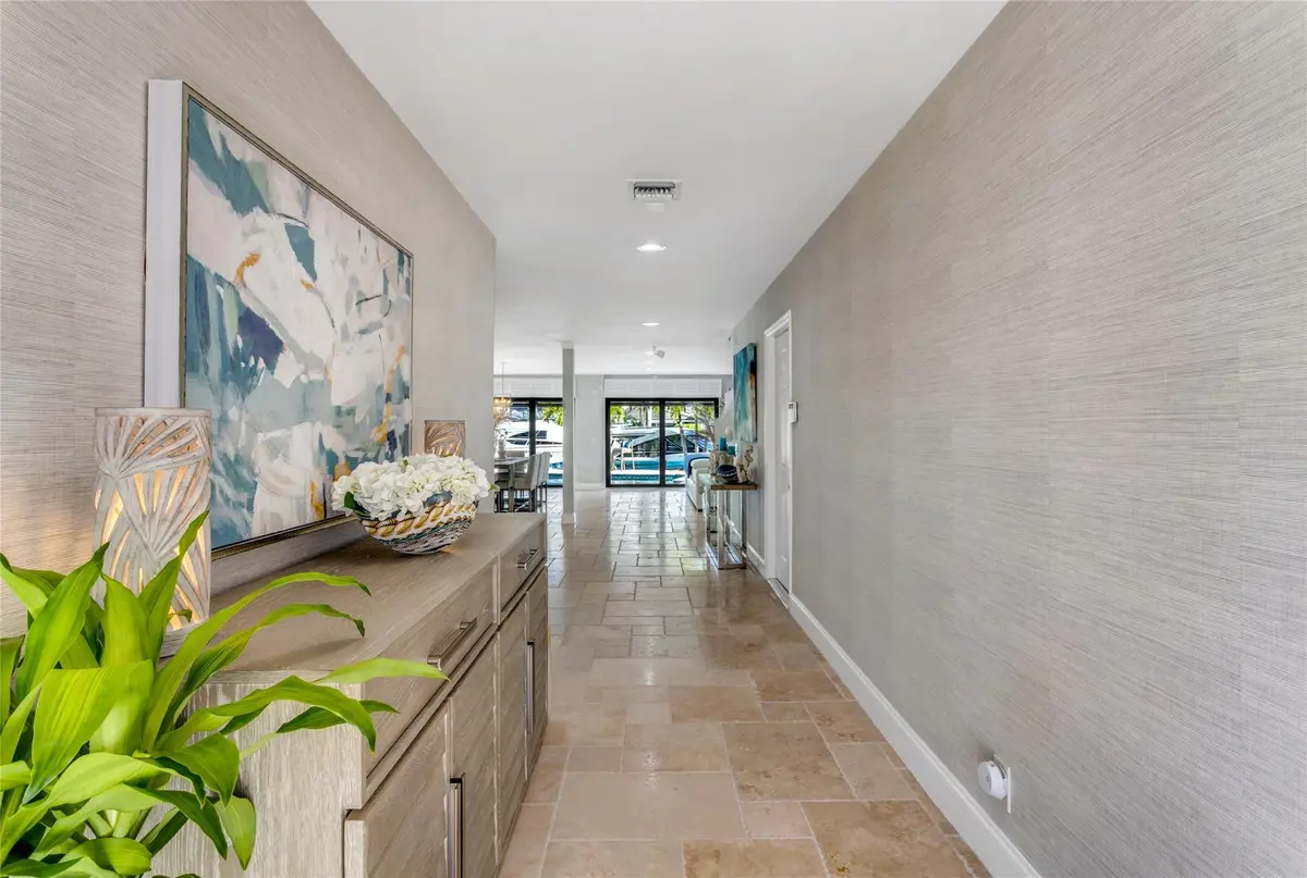 Photo 5 at 2541 NE 48th Street, Lighthouse Point