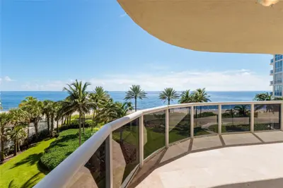 3200 N Ocean Boulevard 401, Fort Lauderdale – sold