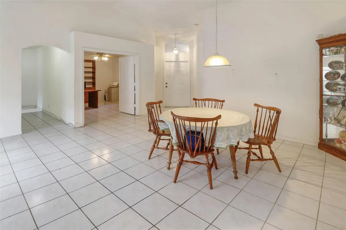 Photo 6 at 12250 NW 57th Street, Coral Springs