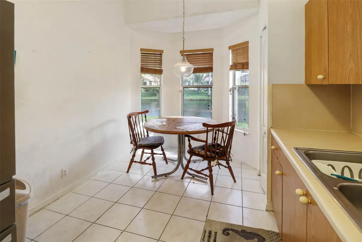 Photo 7 at 12250 NW 57th Street, Coral Springs