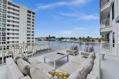 3100 NE 48th Street 311, Fort Lauderdale – sold