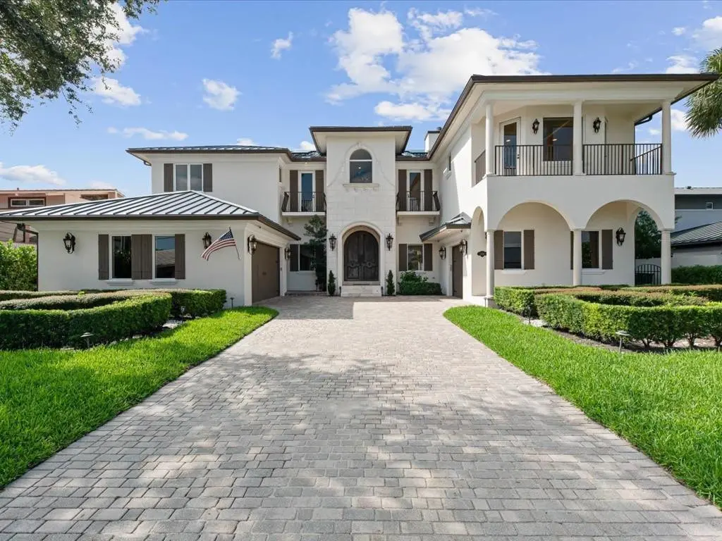 Photo 2 at 3030 NE 45th Street, Fort Lauderdale