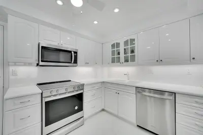 3750 Galt Ocean Drive 309, Fort Lauderdale – sold