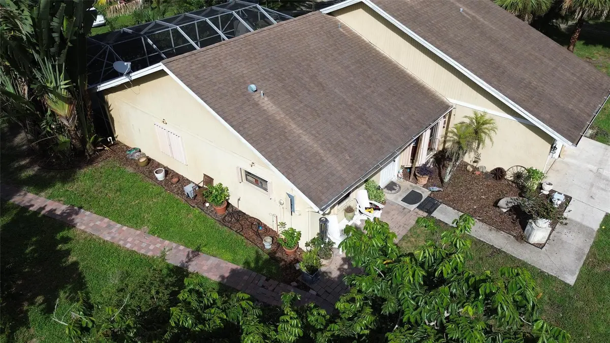 Photo 4 at 9795 Whippoorwill Trail, Jupiter