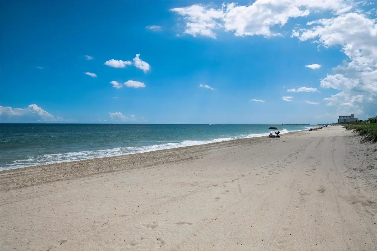 Photo 3 at 5400 N Ocean Boulevard 44, Lauderdale-By-The-Sea