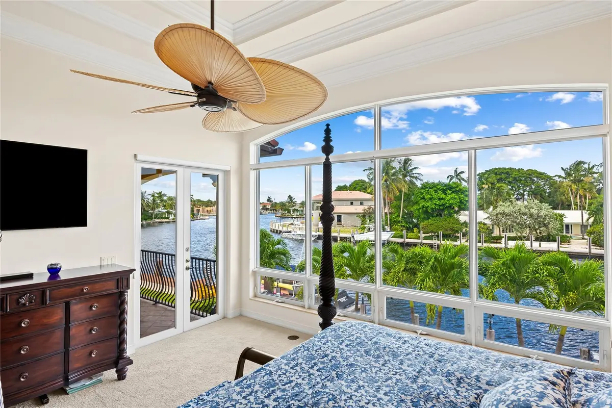 Photo 6 at 2637 NE 28th Court, Lighthouse Point