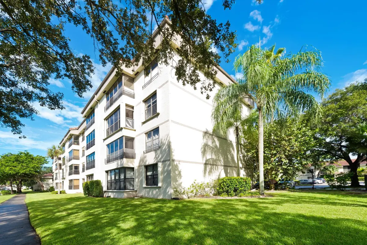 Photo 15 at 2908 Carambola Circle 101-b, Coconut Creek