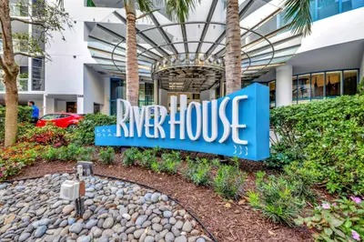 333 Las Olas Way 2303, Fort Lauderdale – sold