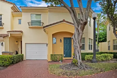 2990 Deer Creek Country Club Boulevard 2990, Deerfield Beach – sold
