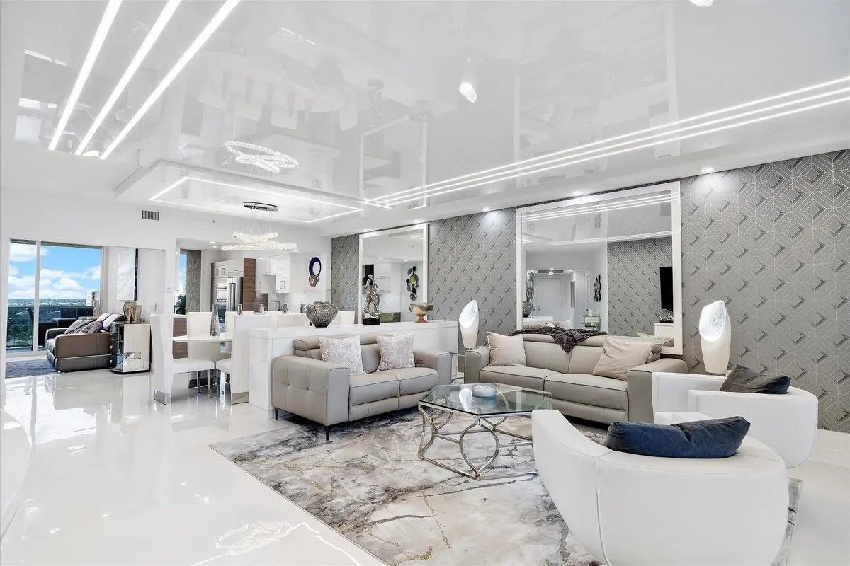Photo 4 at 3100 N Ocean Boulevard 903, Fort Lauderdale