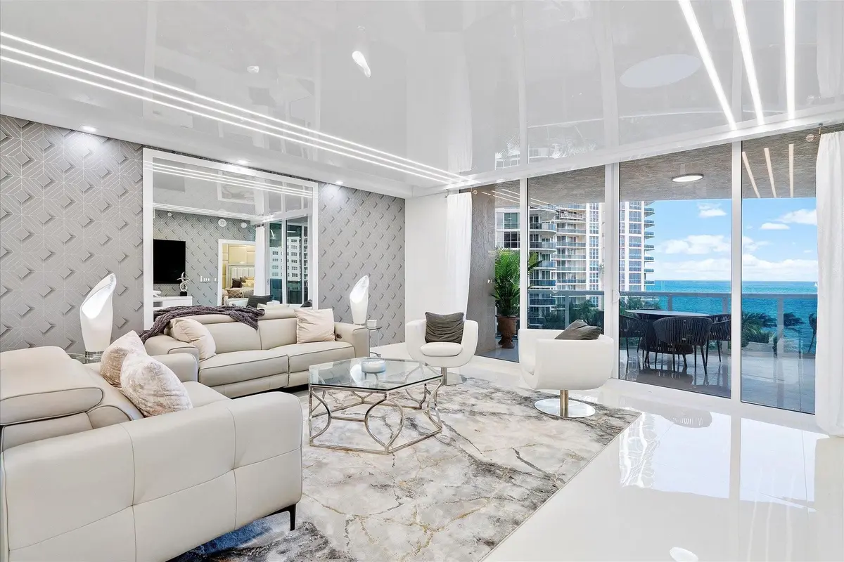 Photo 6 at 3100 N Ocean Boulevard 903, Fort Lauderdale