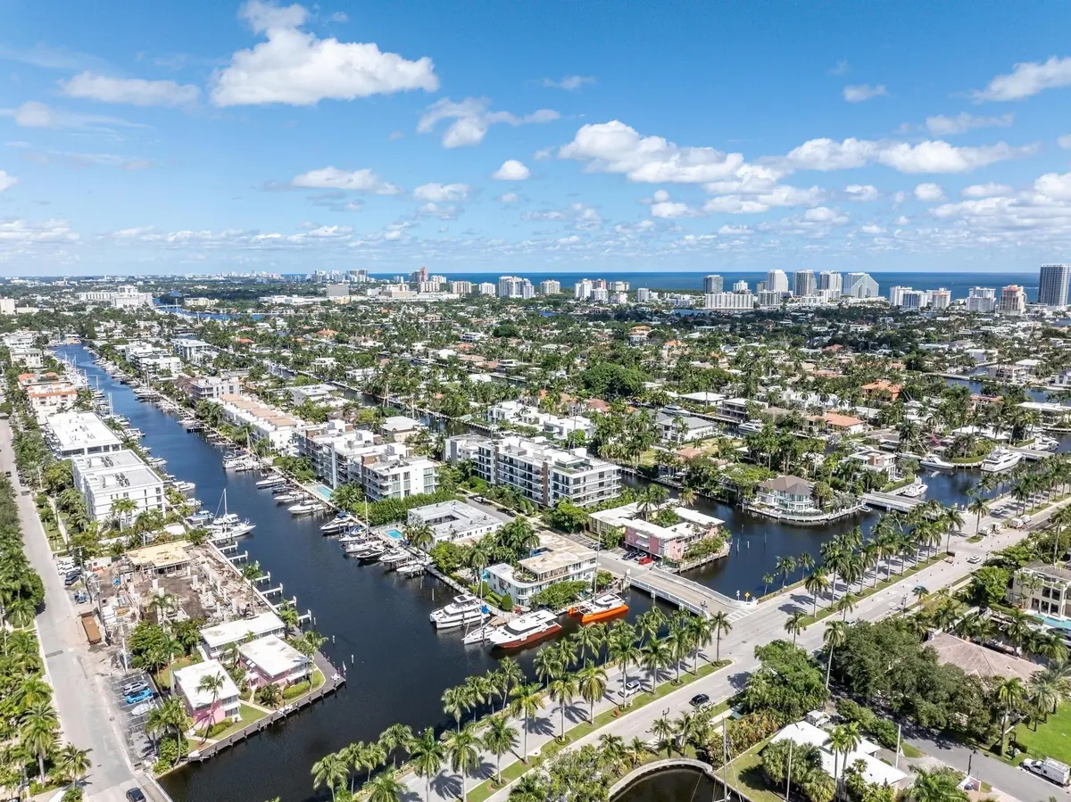 Photo 6 at 20 Isle Of Venice Drive PH2, Fort Lauderdale