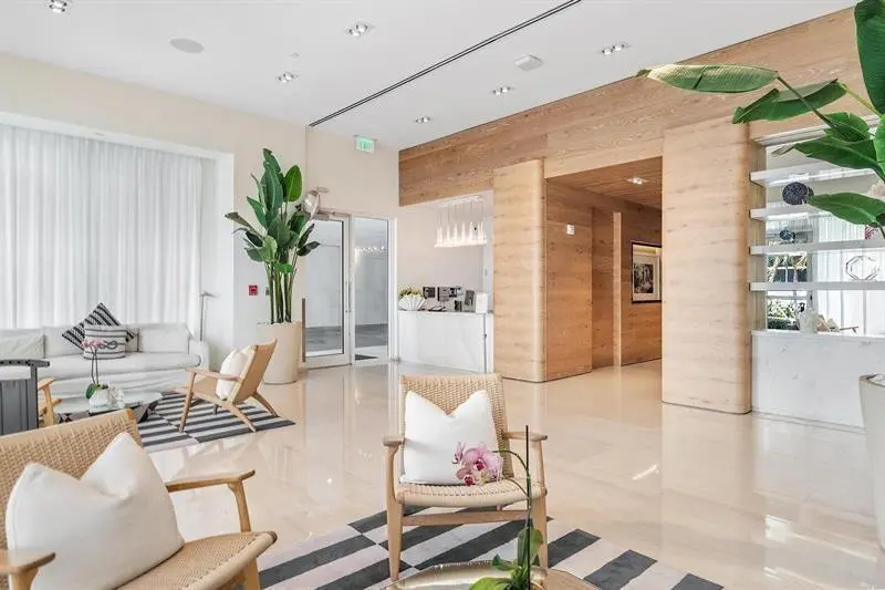 Photo 4 at 401 N Birch Road 1214, Fort Lauderdale