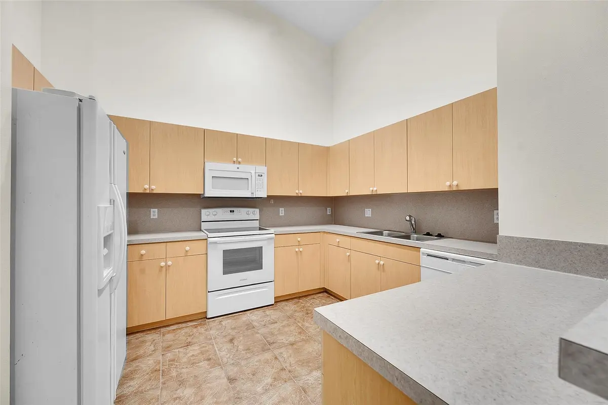 Photo 4 at 9815 Galleon Drive, West Palm Beach