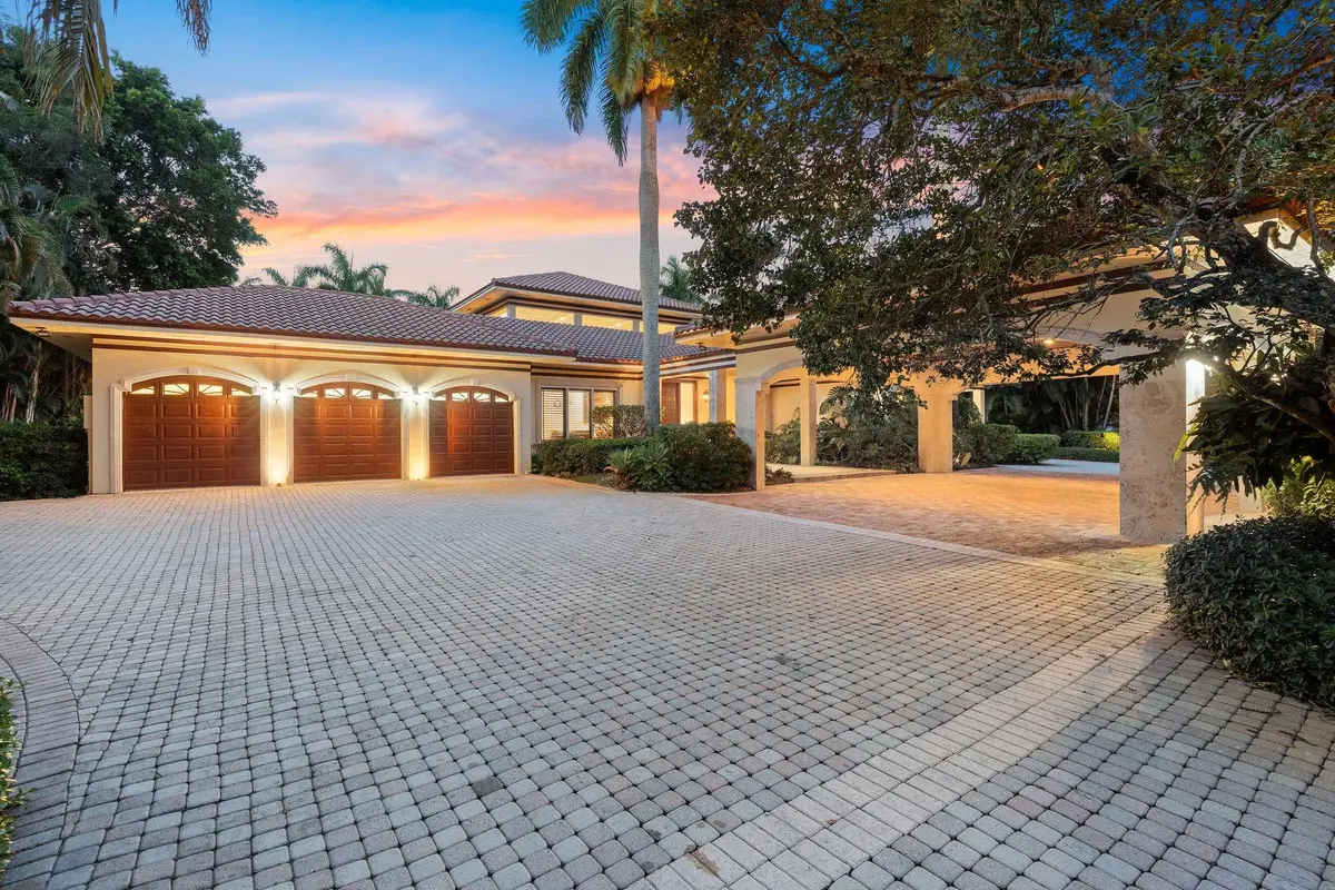 3 Car Garage at 14641 Mustang Trail, Southwest Ranches