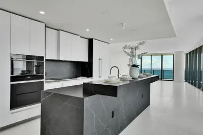 900 N Ocean Boulevard 1701, Pompano Beach – sold