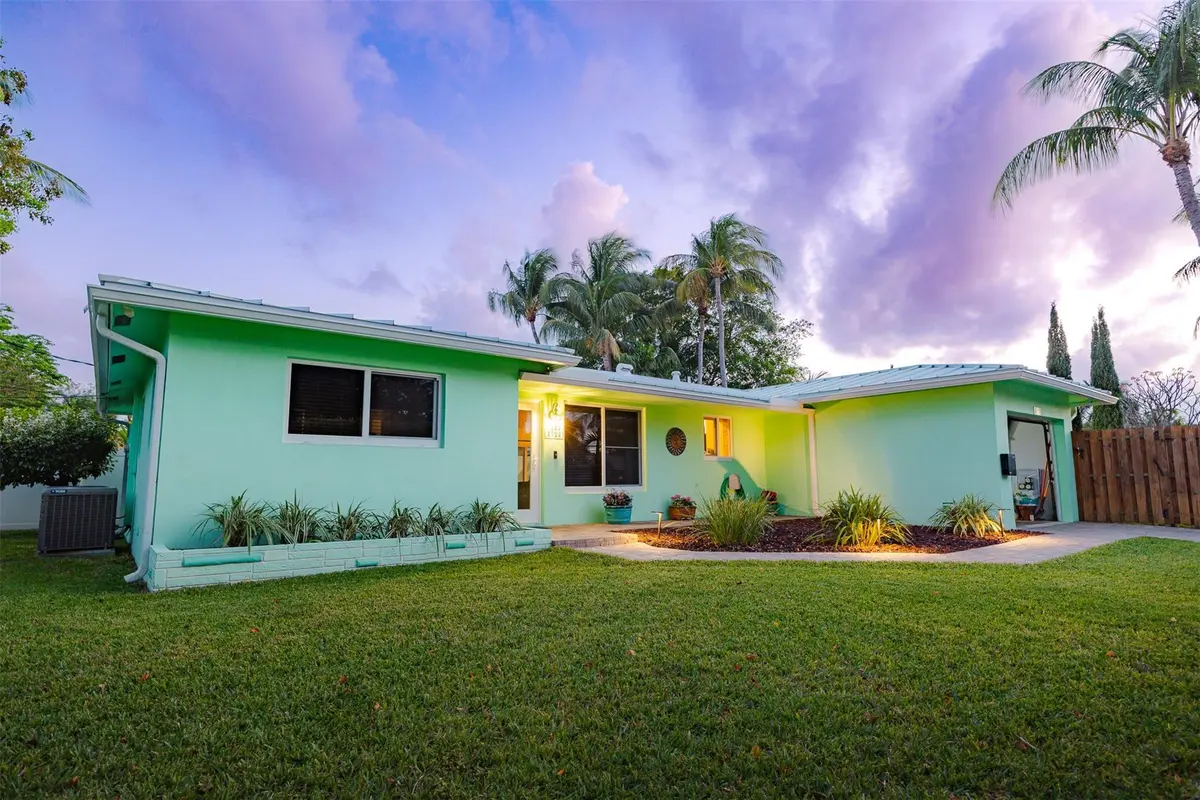 Photo 5 at 1924 NE 18th Street, Fort Lauderdale