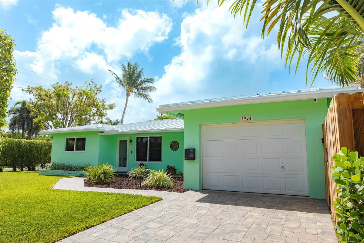 Photo 7 at 1924 NE 18th Street, Fort Lauderdale
