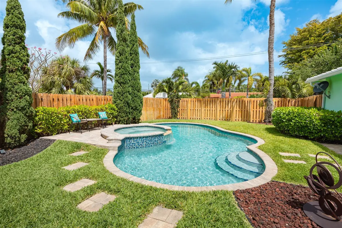 Photo 2 at 1924 NE 18th Street, Fort Lauderdale