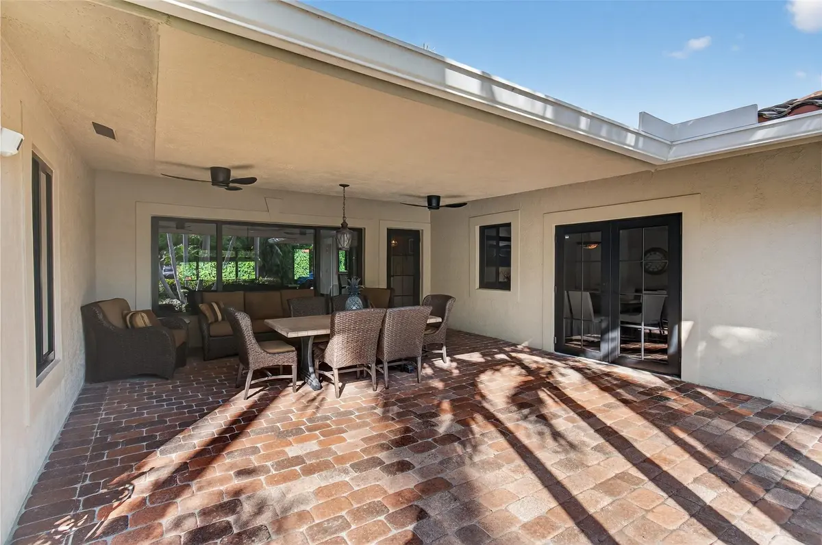 Photo 4 at 707 SE 25th Avenue, Pompano Beach