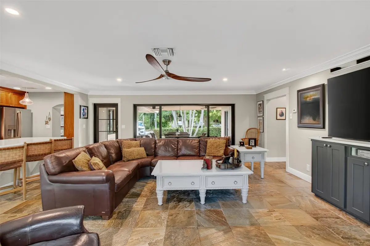 Photo 6 at 707 SE 25th Avenue, Pompano Beach