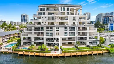 615 Bayshore Drive 103, Fort Lauderdale – Townhouse for sale