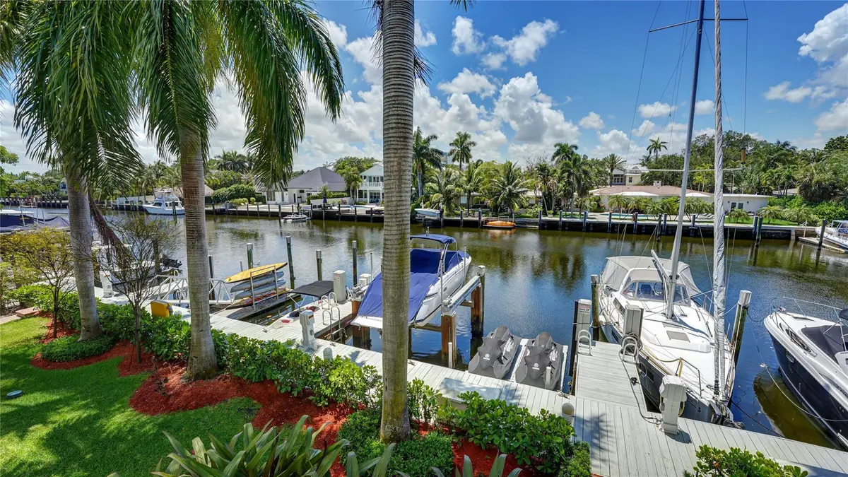 Photo 3 at 301 Hendricks Isle 2, Fort Lauderdale