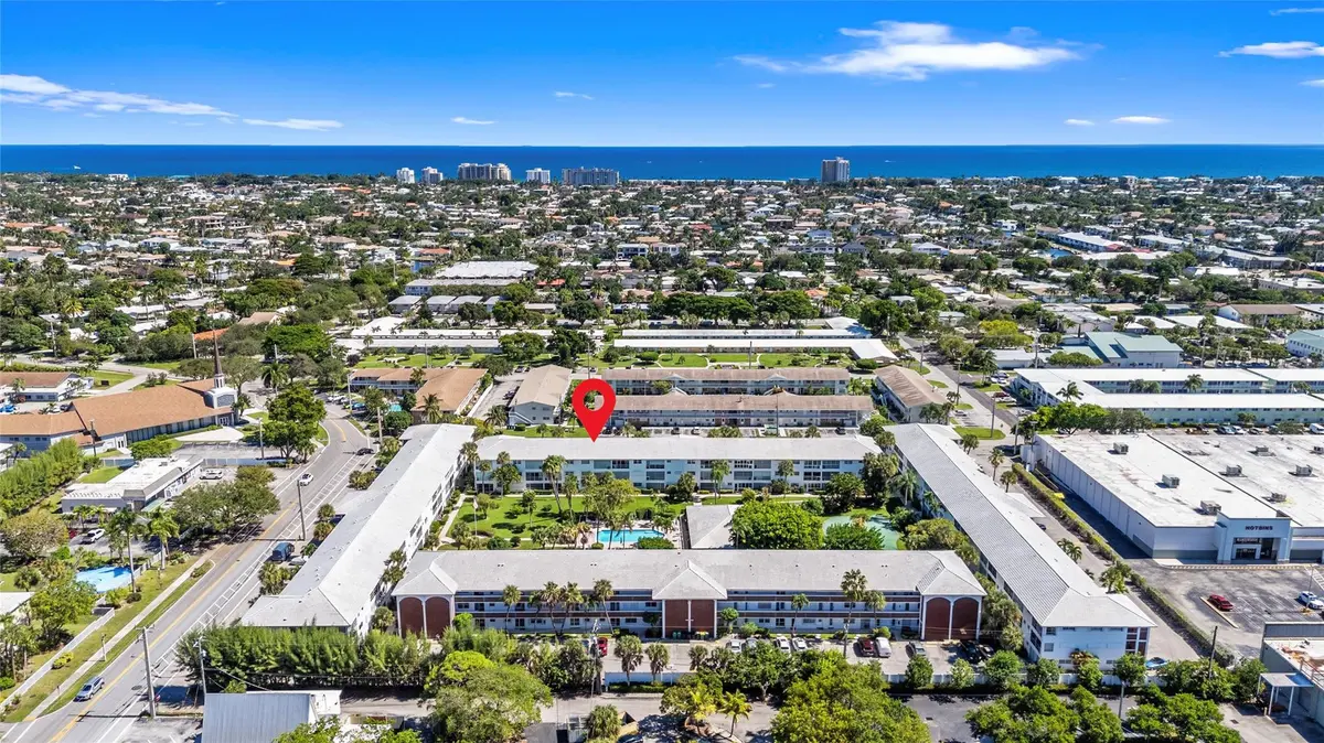 Photo 4 at 2050 NE 39th Street 302e, Lighthouse Point